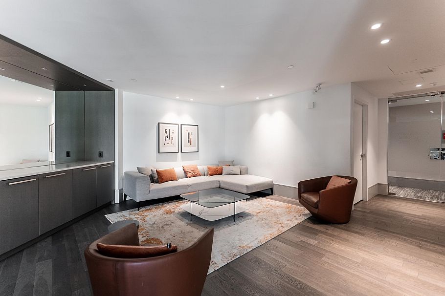 409 3220 Connaught Crescent North Vancouver, BC - 34
