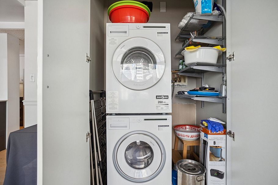 1270 Robson Street Vancouver, BC - 28