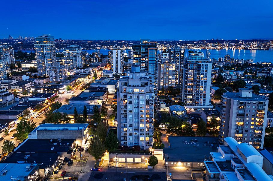 801 120 W 16th Street North Vancouver, BC - 37