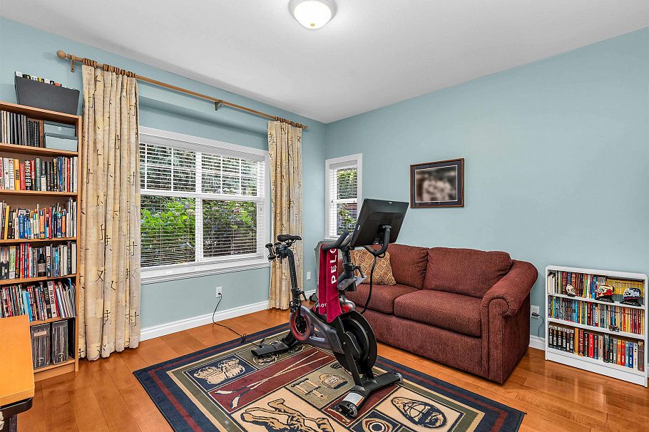 3538 Bluebonnet Road North Vancouver, BC - 30