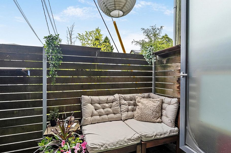 1557 E 20th Avenue Vancouver, BC - 28