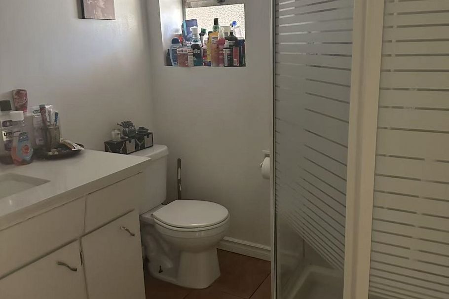 1380 E 54th Avenue Vancouver, BC - 13