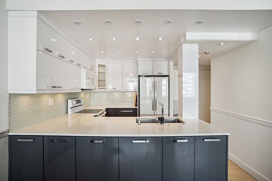 1270 Robson Street Vancouver, BC - 21