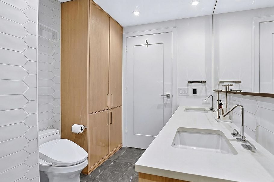 518 W 30th Avenue Vancouver, BC - 19