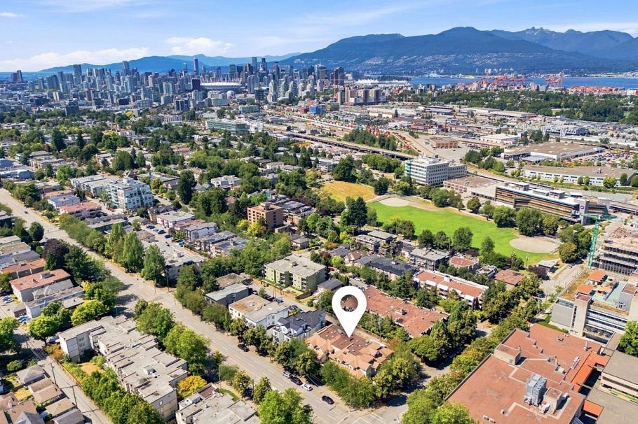 401 1099 E Broadway Vancouver, BC - 19