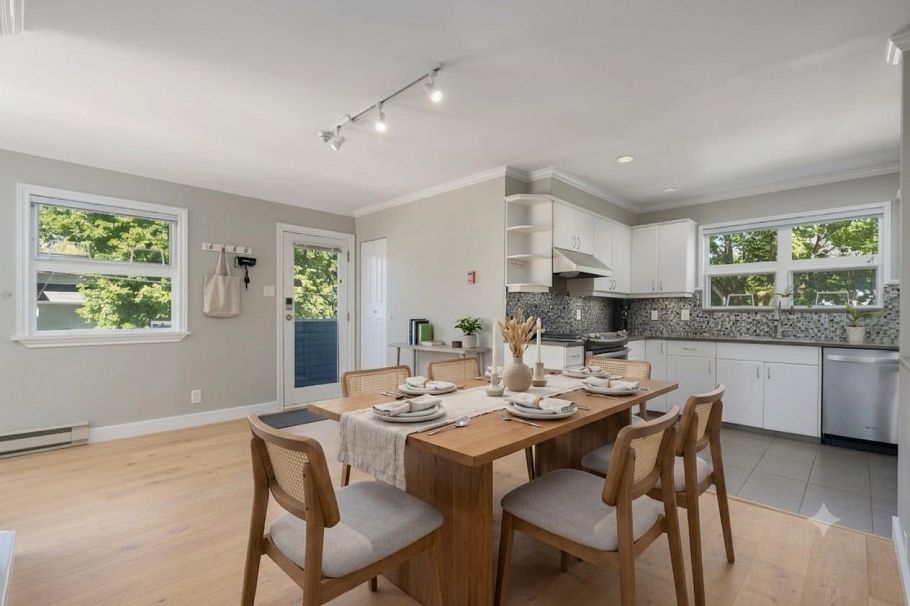 3085 Maple Street Vancouver, BC - 5