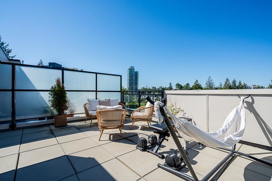 103 2035 Glenaire Drive North Vancouver, BC - 30
