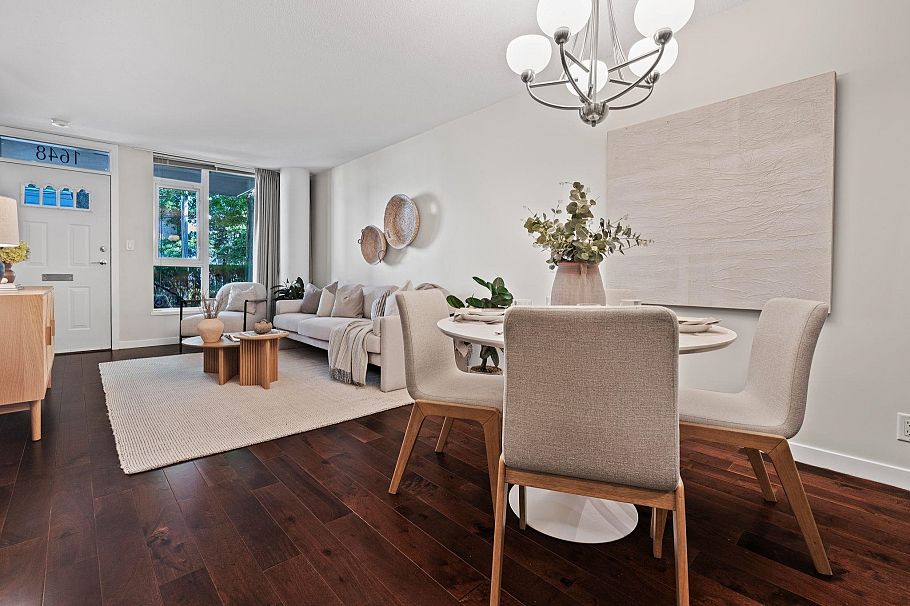 1648 W 7th Avenue Vancouver, BC - 9