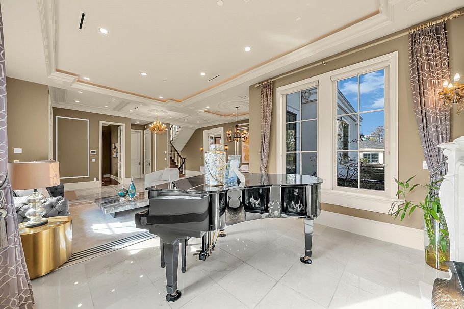 6963 Fremlin Street Vancouver, BC - 4