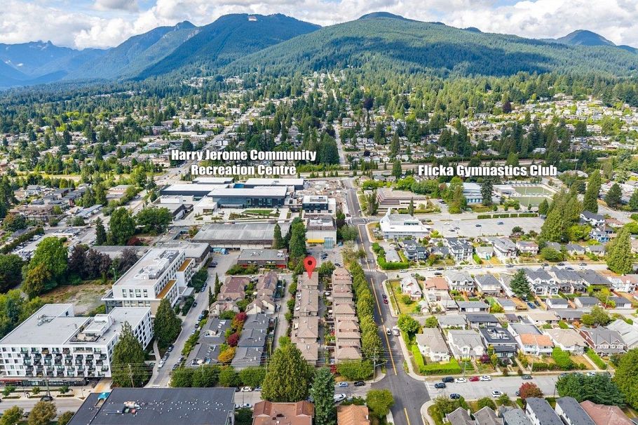 22 2133 St. Georges Avenue North Vancouver, BC - 26