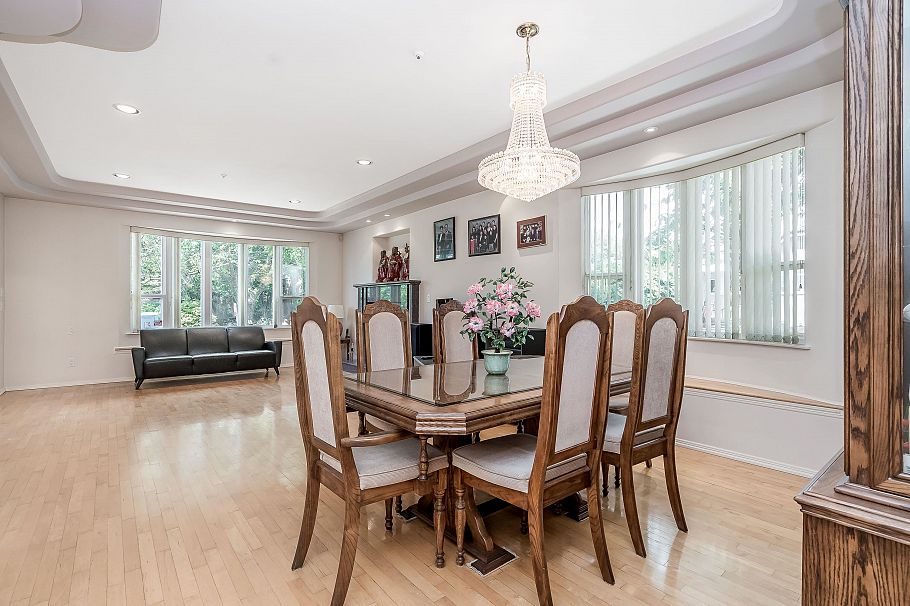 2304 Garden Drive Vancouver, BC - 7