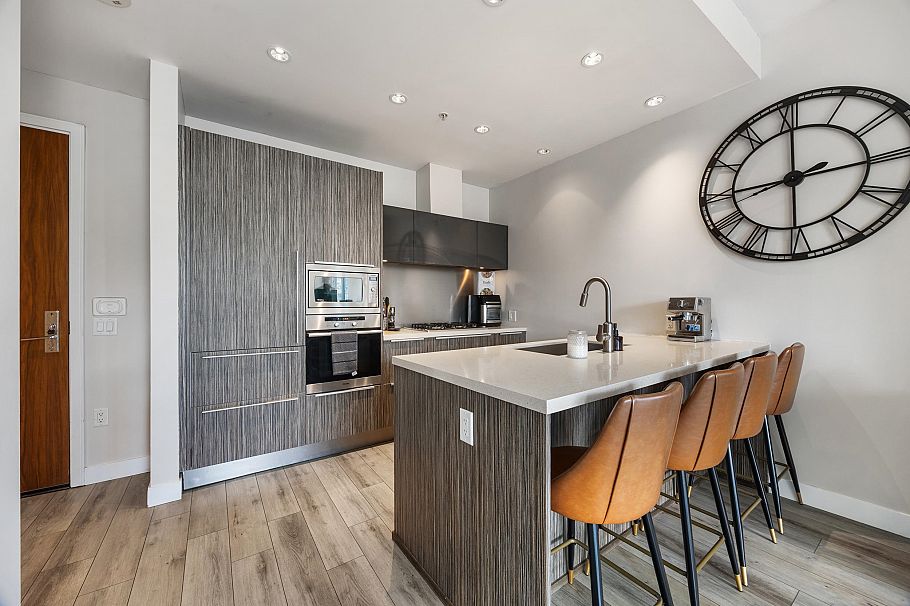 806 1633 Ontario Street Vancouver, BC - 7