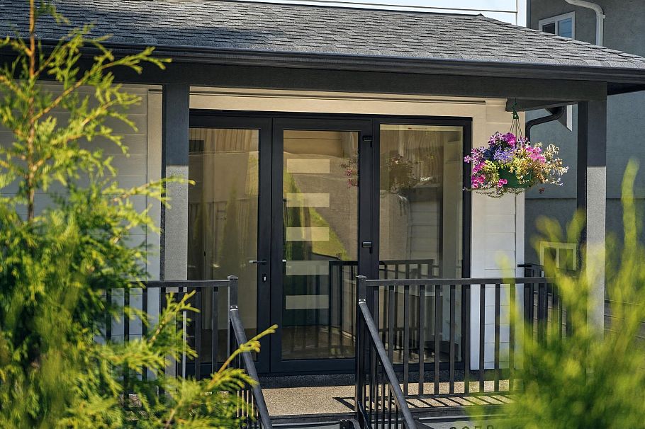 2972 Venables Street Vancouver, BC - 35