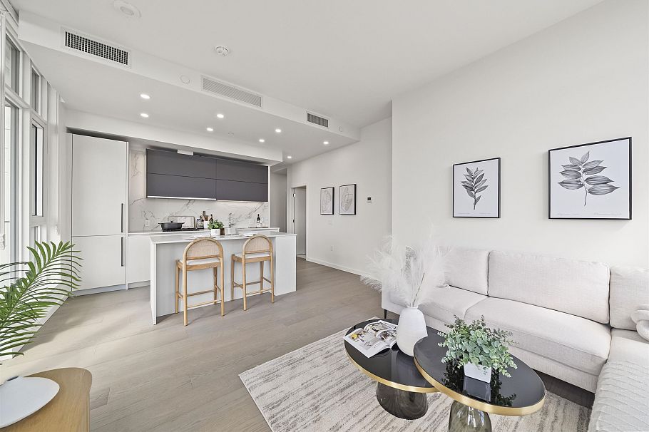 905 8415 Granville Street Vancouver, BC - 7