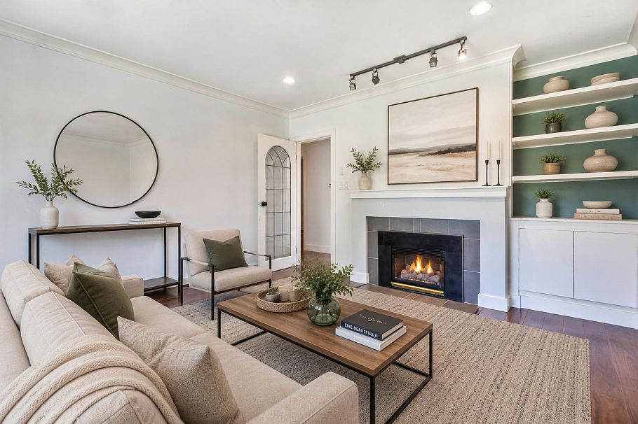 2576 Parker Street Vancouver, BC - 3