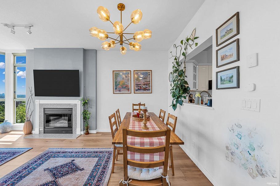 802 160 W Keith Road North Vancouver, BC - 9