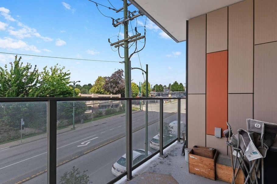 205 8188 Fraser Street Vancouver, BC - 16