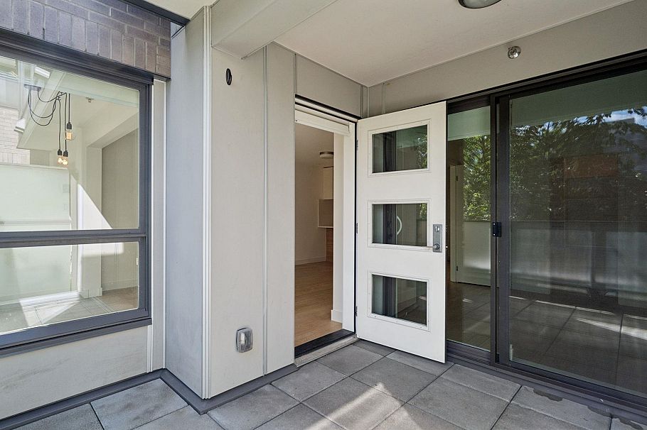 206 3456 Commercial Street Vancouver, BC - 21