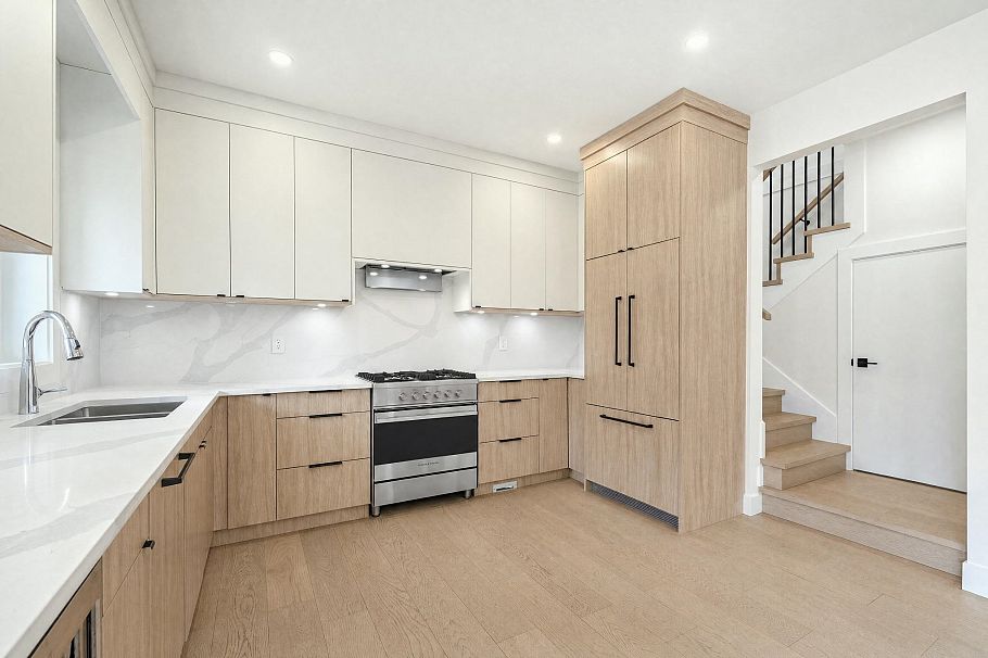 2972 Venables Street Vancouver, BC - 7