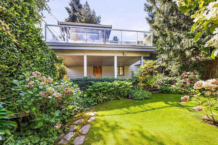 4888 Narvaez Drive Vancouver, BC - 2