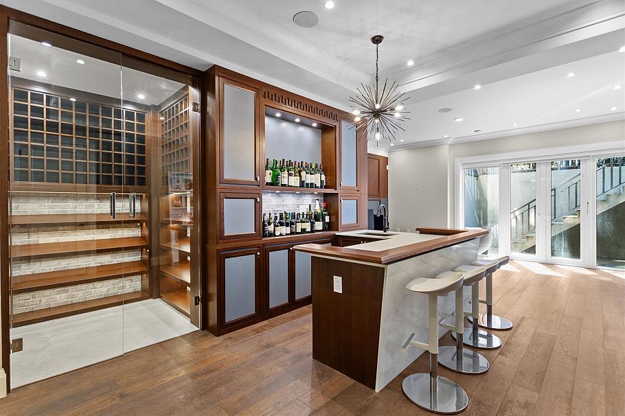 3708 W 35th Avenue Vancouver, BC - 26