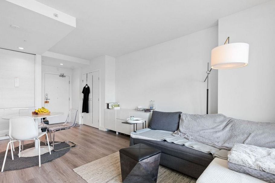 205 8188 Fraser Street Vancouver, BC - 13