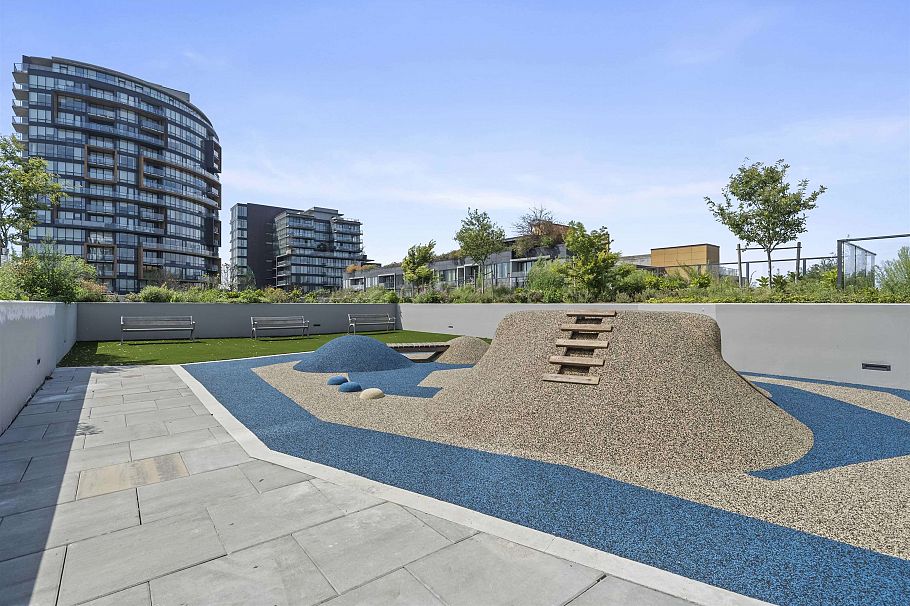 905 8415 Granville Street Vancouver, BC - 24