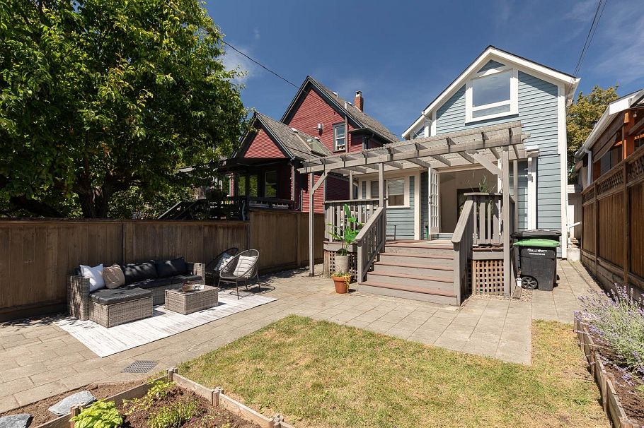 618 Union Street Vancouver, BC - 39