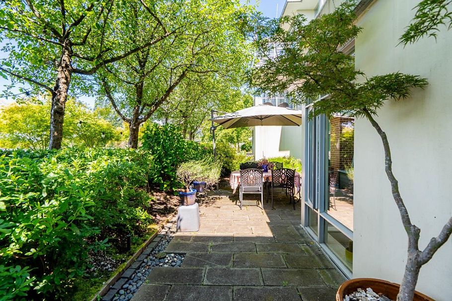 331 2288 W Broadway Vancouver, BC - 24