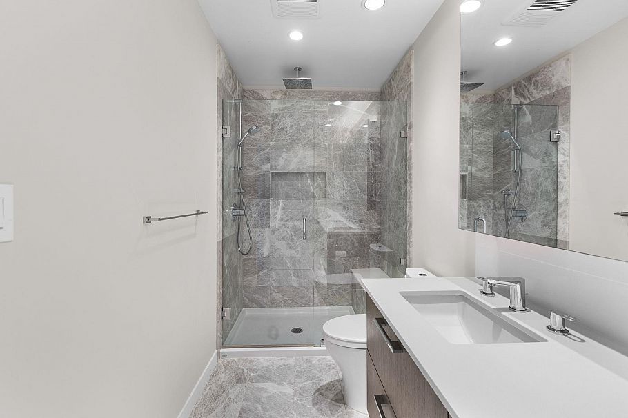 313 5687 Gray Avenue Vancouver, BC - 23