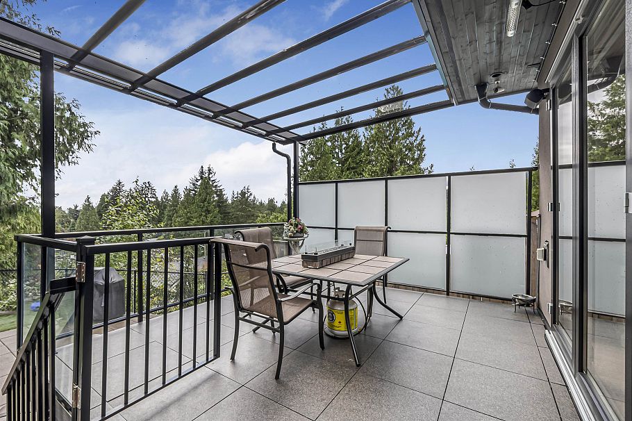 1033 Prospect Avenue North Vancouver, BC - 19
