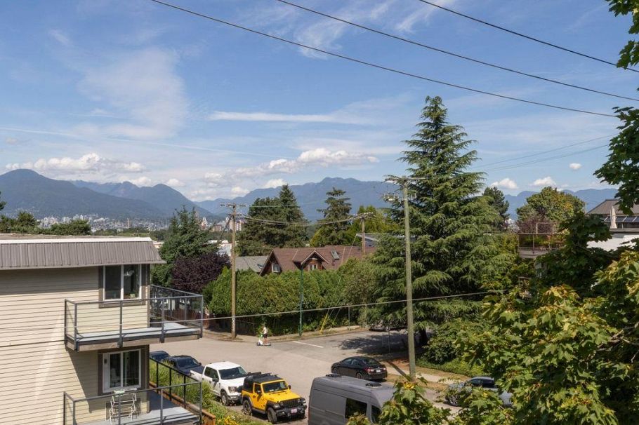 302 391 E 7th Avenue Vancouver, BC - 23