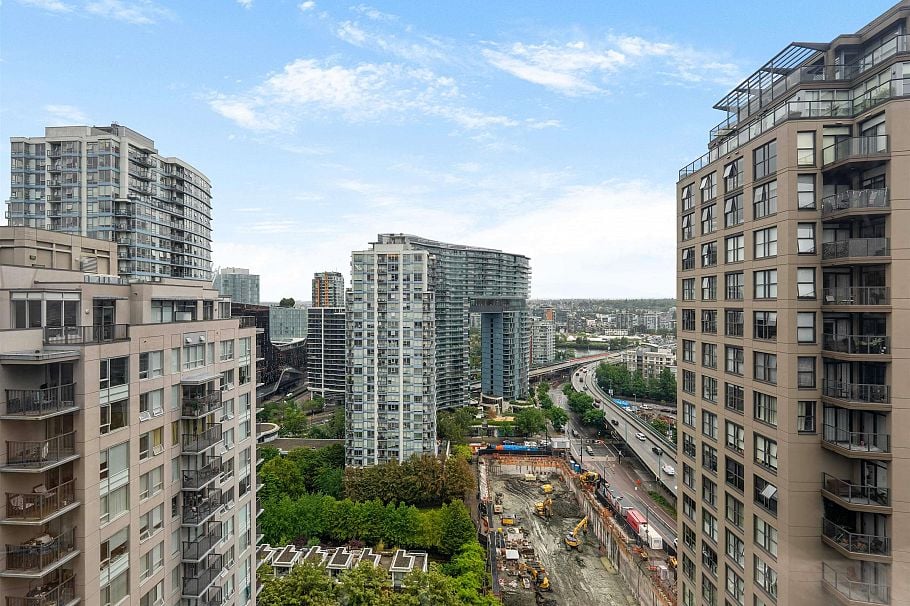 2001 950 CAMBIE STREET, Vancouver BC V6B 5X5 Vancouver, BC - 2