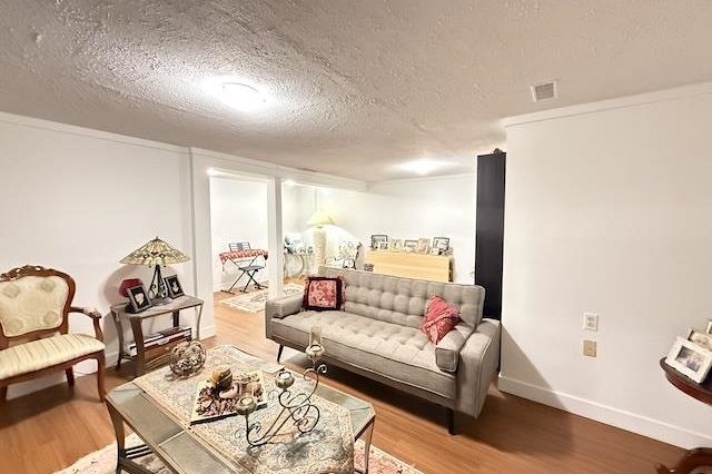 1147 Montroyal Boulevard North Vancouver, BC - 22