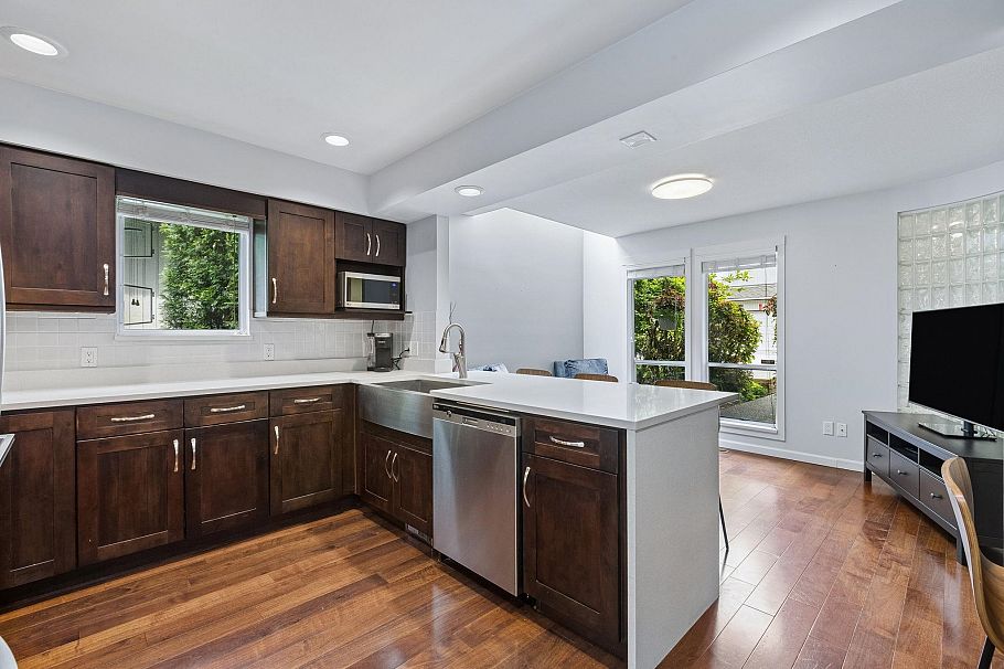 24 1001 Northlands Drive North Vancouver, BC - 15