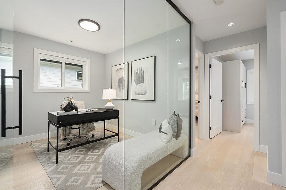 2196 E 19th Avenue Vancouver, BC - 7