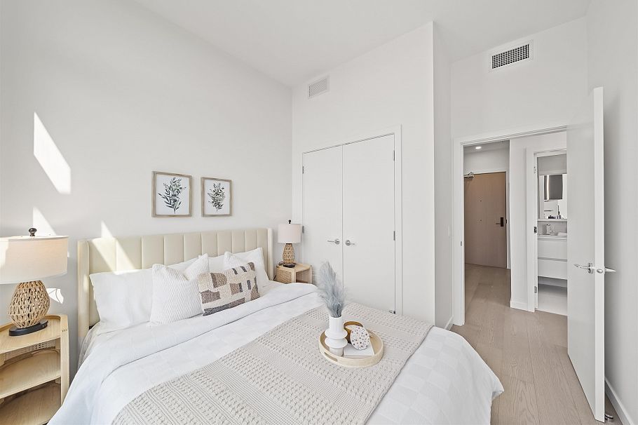 905 8415 Granville Street Vancouver, BC - 14