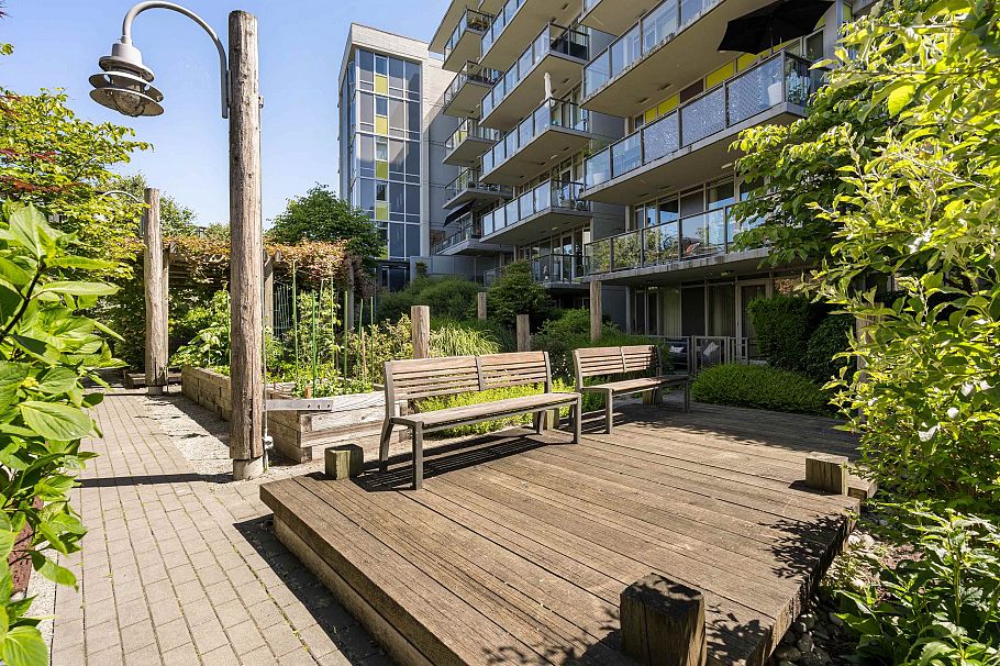 210 3168 Riverwalk Avenue Vancouver, BC - 39