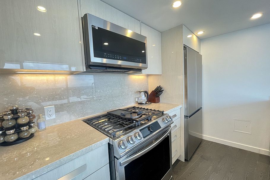938 NELSON STREET, Vancouver BC V6Z 3A7 Vancouver, BC - 5