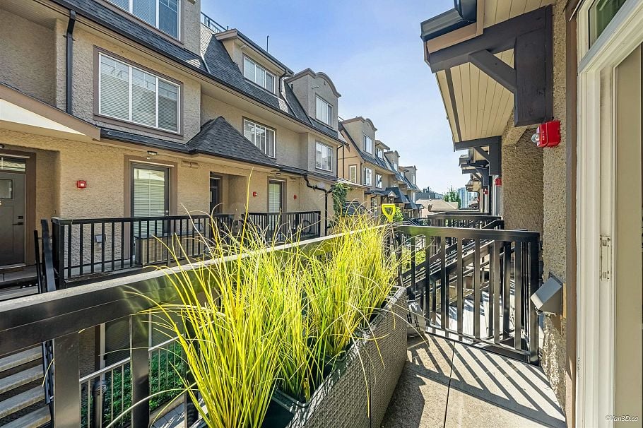7519 Yukon Street Vancouver, BC - 11