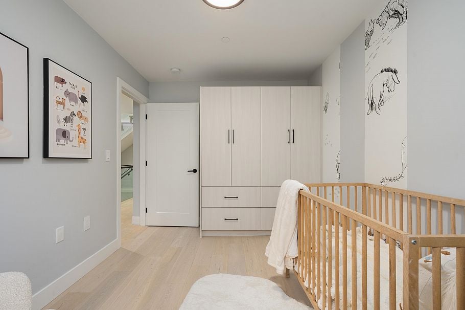 2196 E 19th Avenue Vancouver, BC - 16