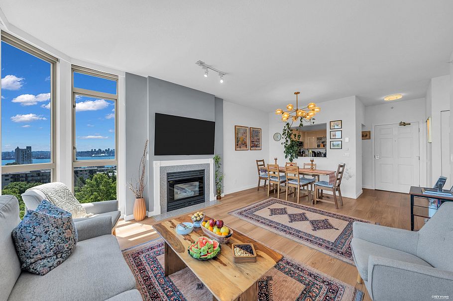 802 160 W Keith Road North Vancouver, BC - 18