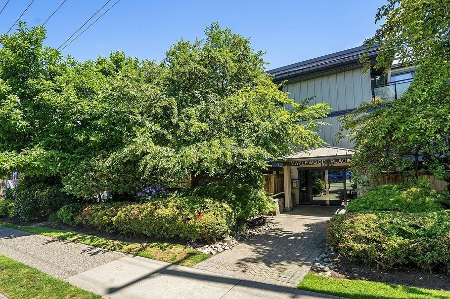 202 1750 Maple Street Vancouver, BC - 29