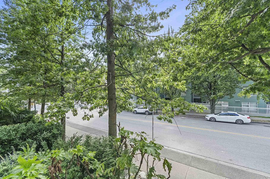 205 8988 Hudson Street Vancouver, BC - 17