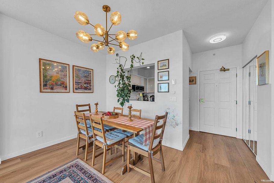 802 160 W Keith Road North Vancouver, BC - 10