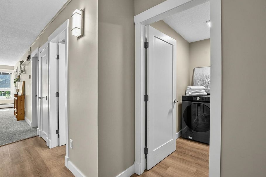 202 1750 Maple Street Vancouver, BC - 27