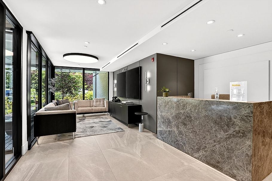 518 W 30th Avenue Vancouver, BC - 35