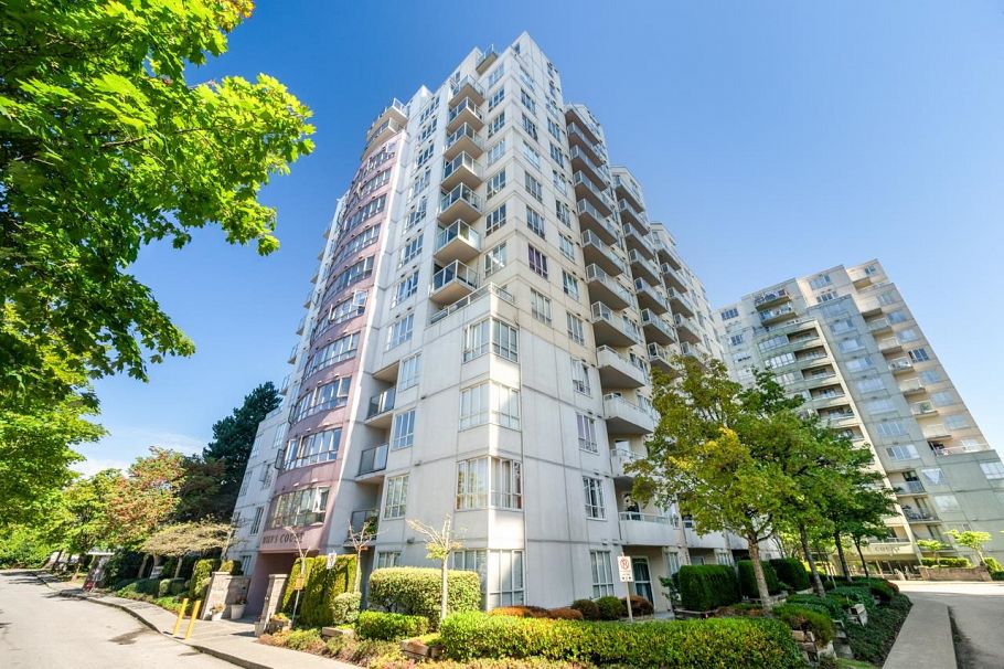 1008 3455 Ascot Place Vancouver, BC - 1