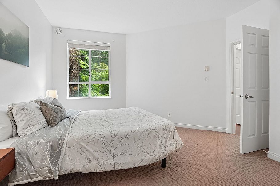 116 5835 Hampton Place Vancouver, BC - 14
