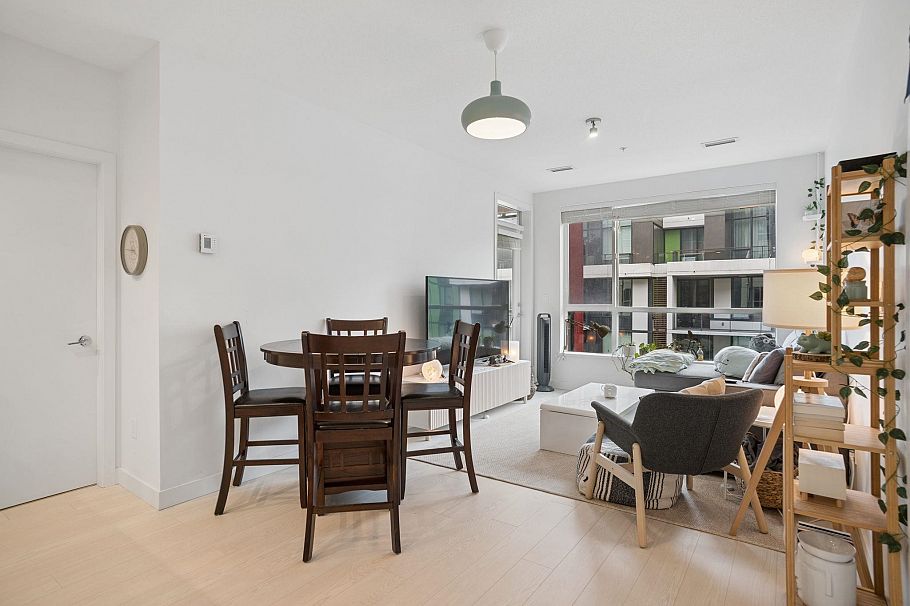 418 3581 Ross Drive Vancouver, BC - 7